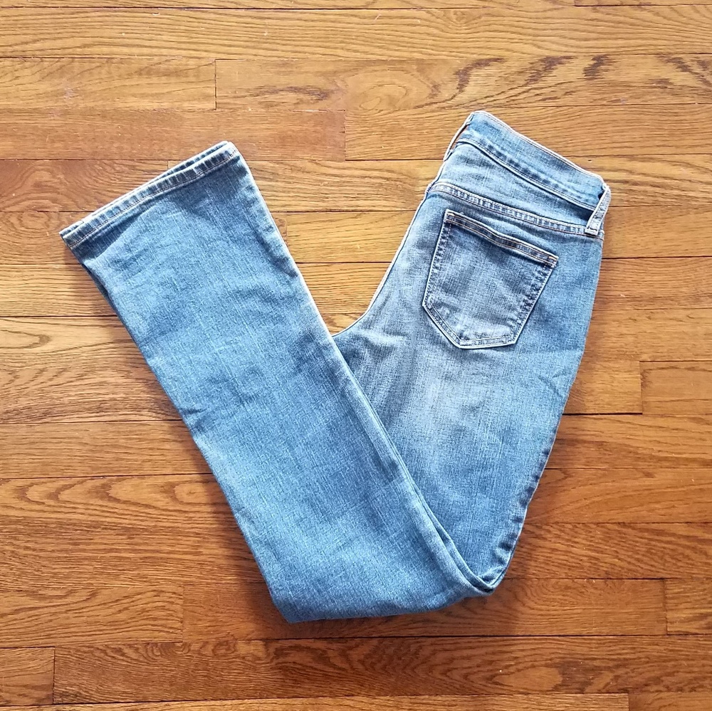 Old Navy sweetheart cut jeans size 2